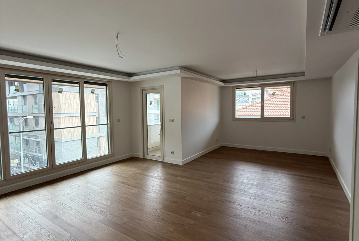 Çengelköy’ün EN Güzel Sokağında Sıfır 3+2 Dubleks Daire