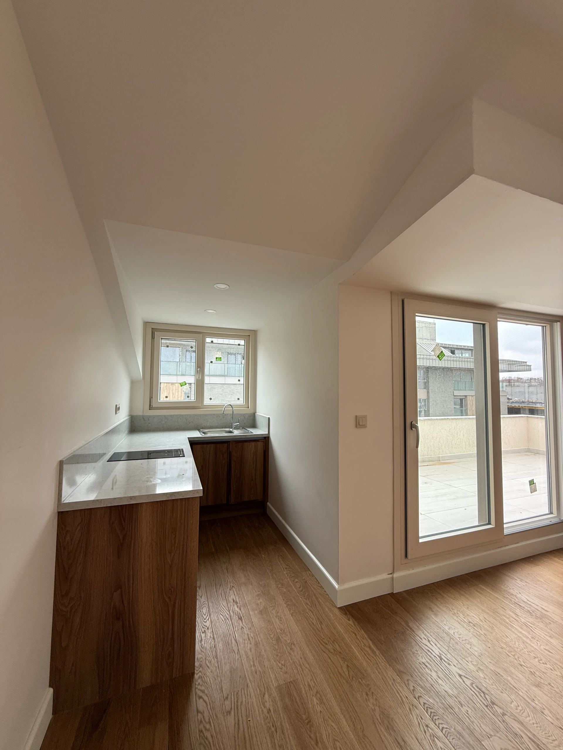 Çengelköy’ün EN Güzel Sokağında Sıfır 3+2 Dubleks Daire