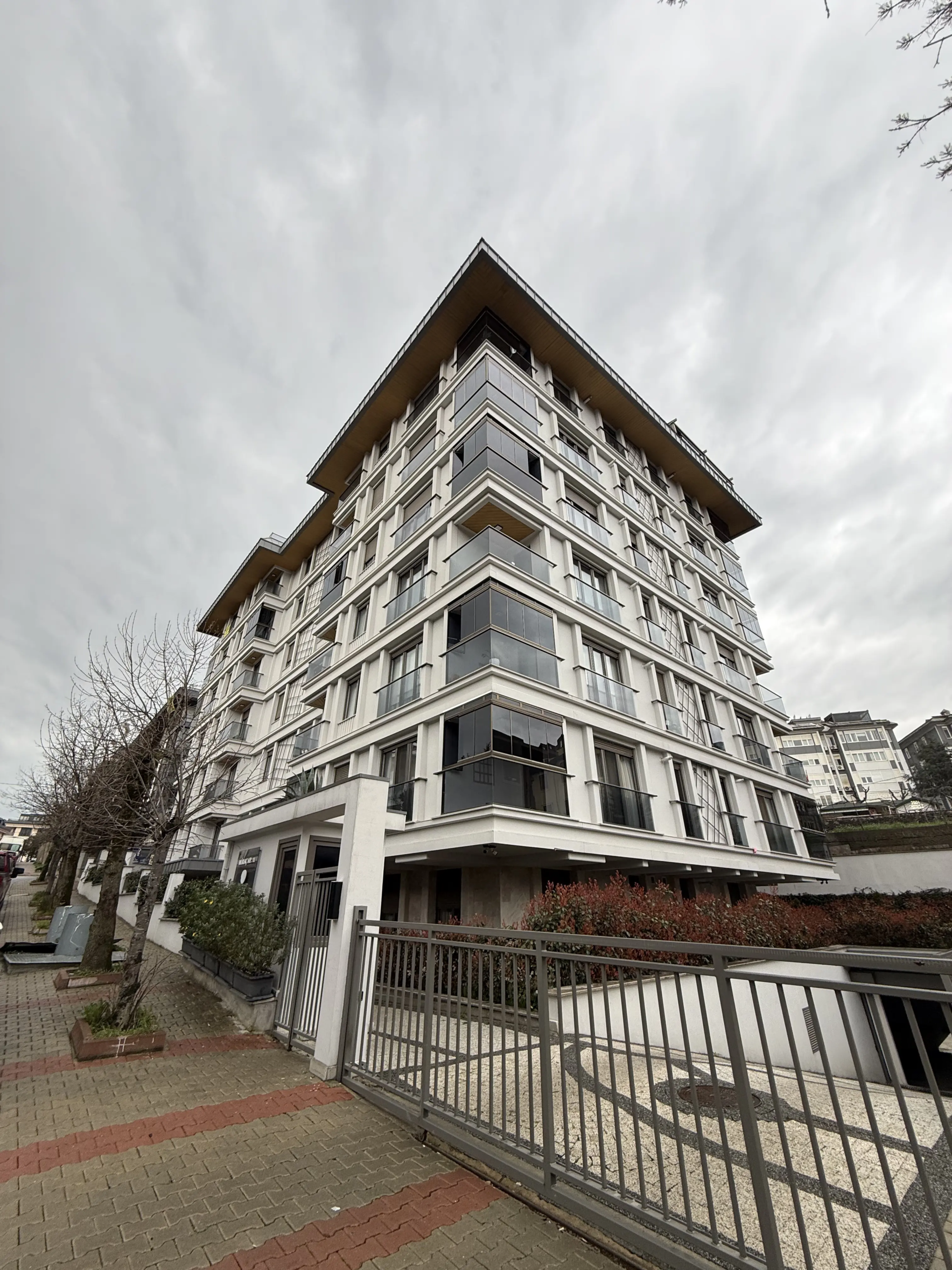 Üsküdar Salacak’ta Satılık 1+1 Sıfır Daire