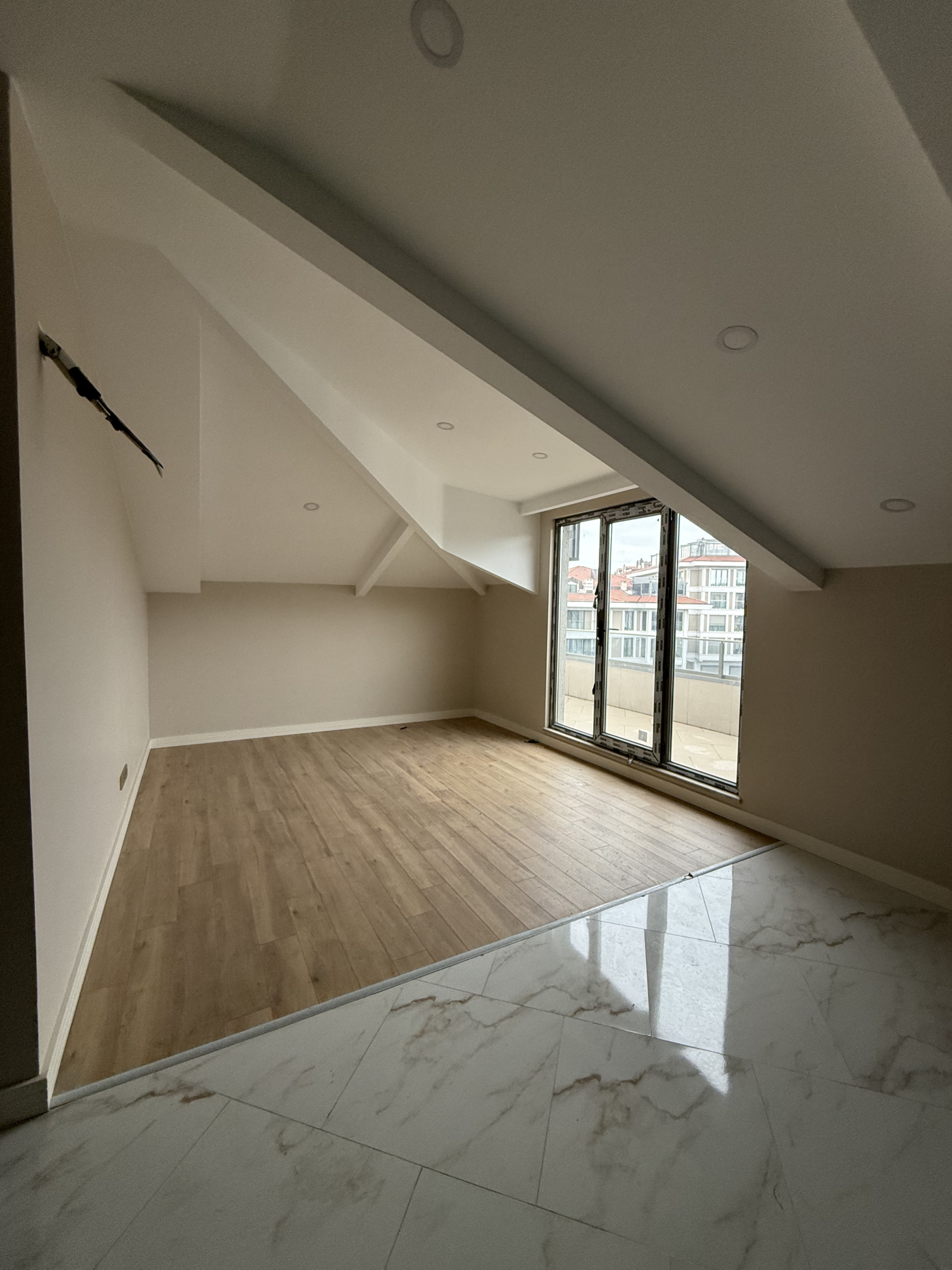 Üsküdar Salacak’ta Satılık 1+1 Sıfır Daire