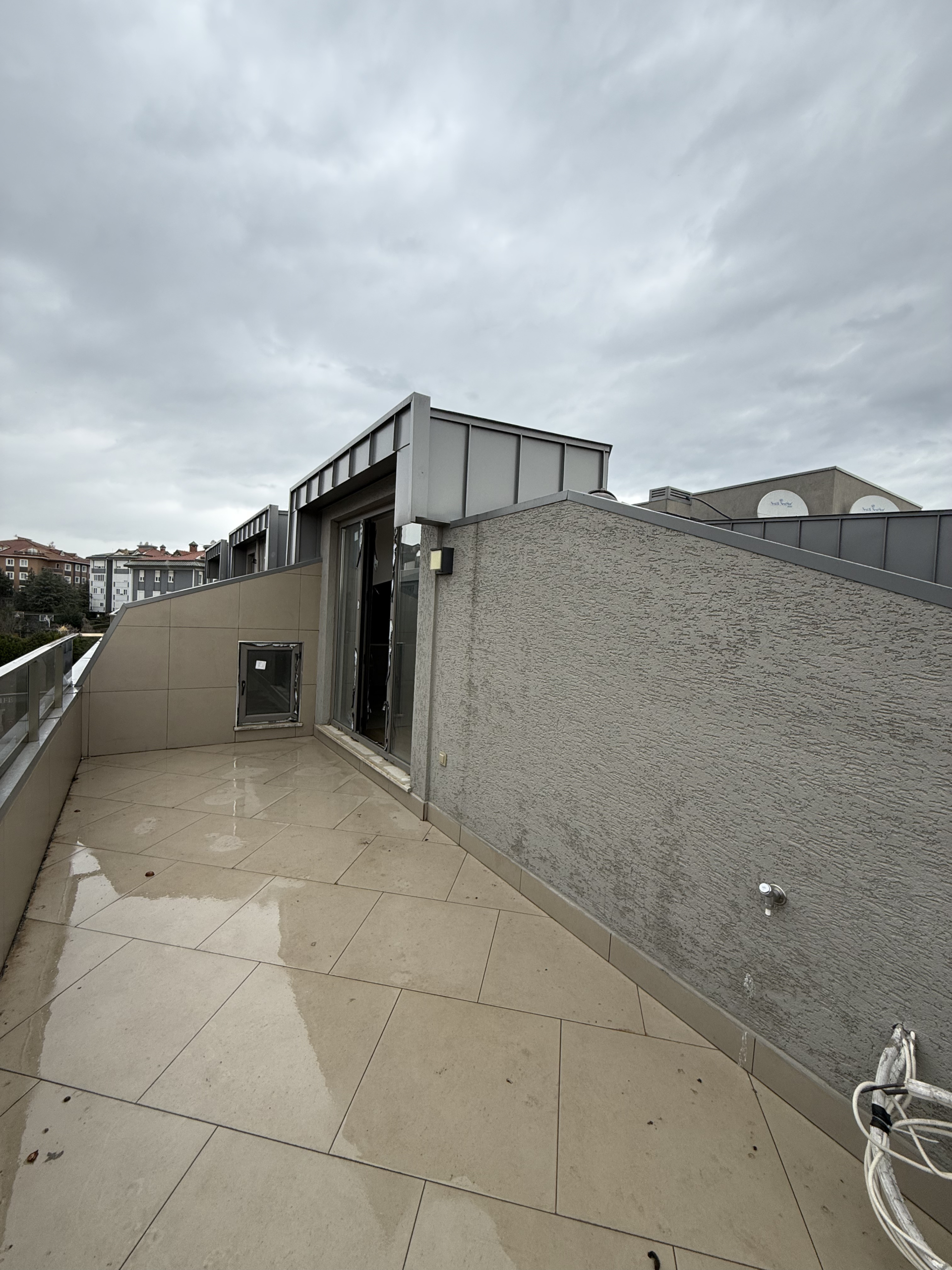 Üsküdar Salacak’ta Satılık 1+1 Sıfır Daire