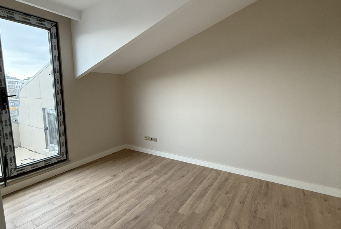 Üsküdar Salacak’ta Satılık 1+1 Sıfır Daire