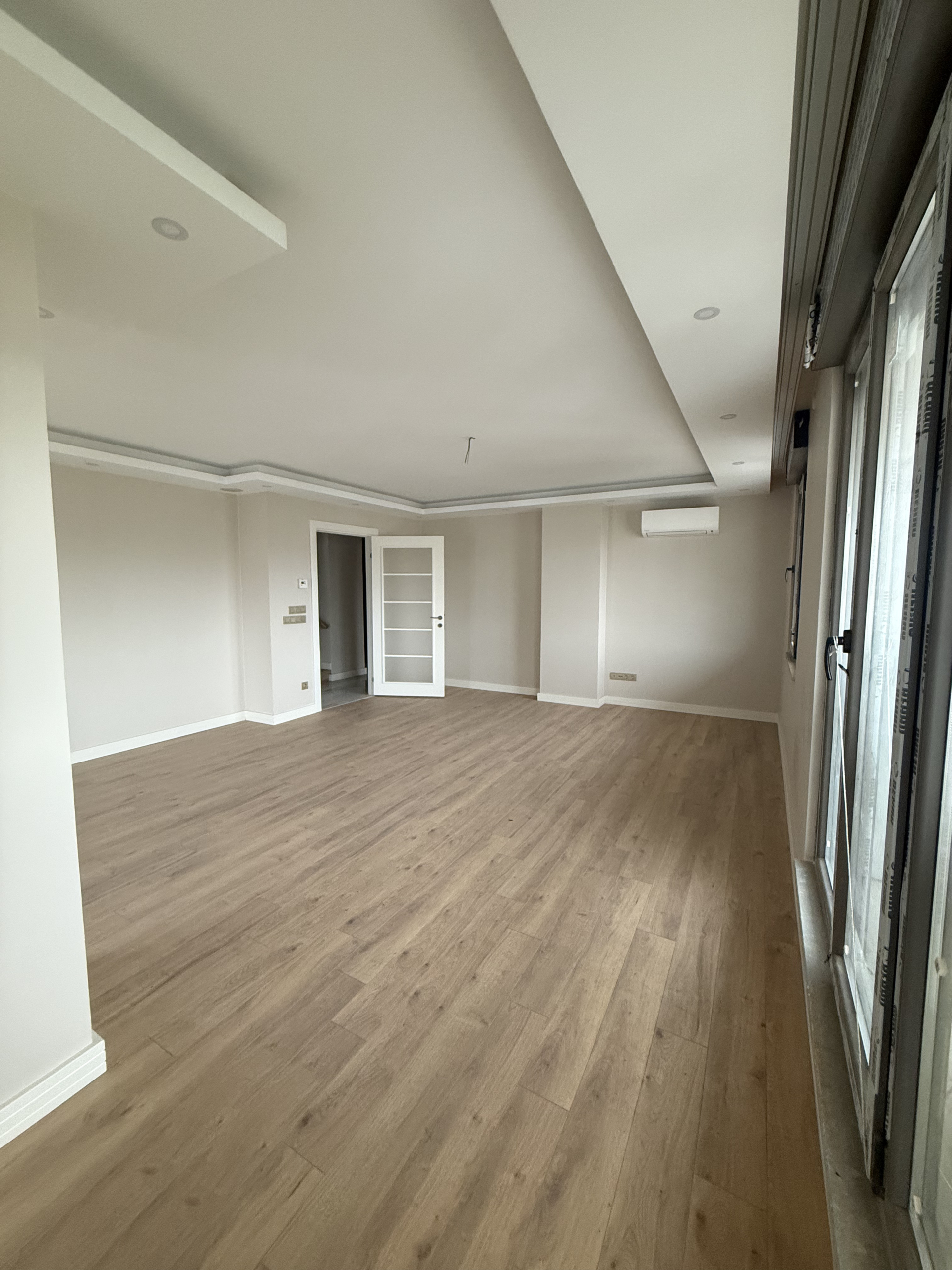 Üsküdar Salacak’ta Satılık 1+1 Sıfır Daire
