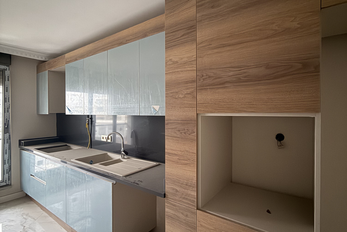 Üsküdar Salacak’ta Satılık 1+1 Sıfır Daire
