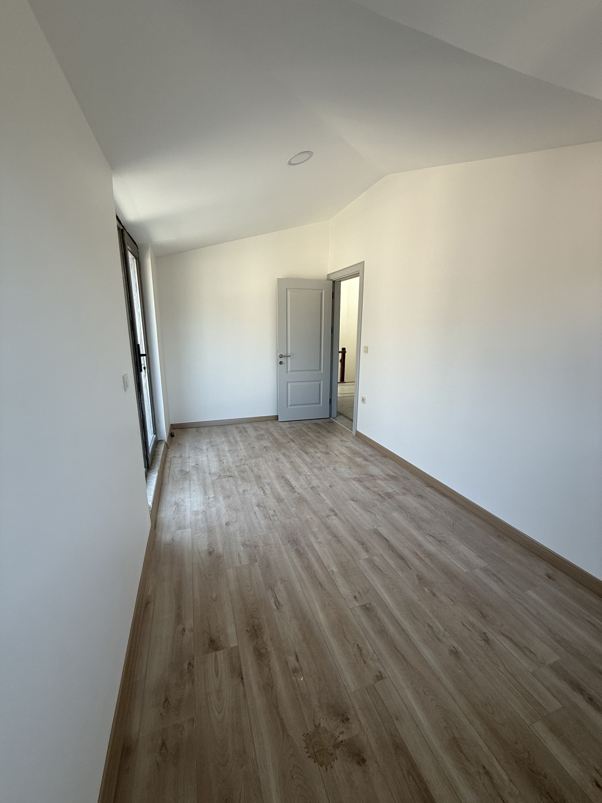Çengelköy KNC Meydan Avm 5+1 Boğaz Manzaralı Lüks Dubleks Daire