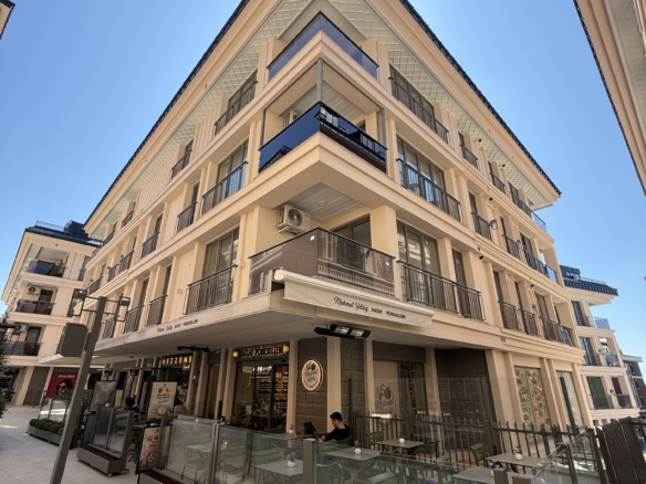 Çengelköy KNC Meydan Avm 5+1 Boğaz Manzaralı Lüks Dubleks Daire