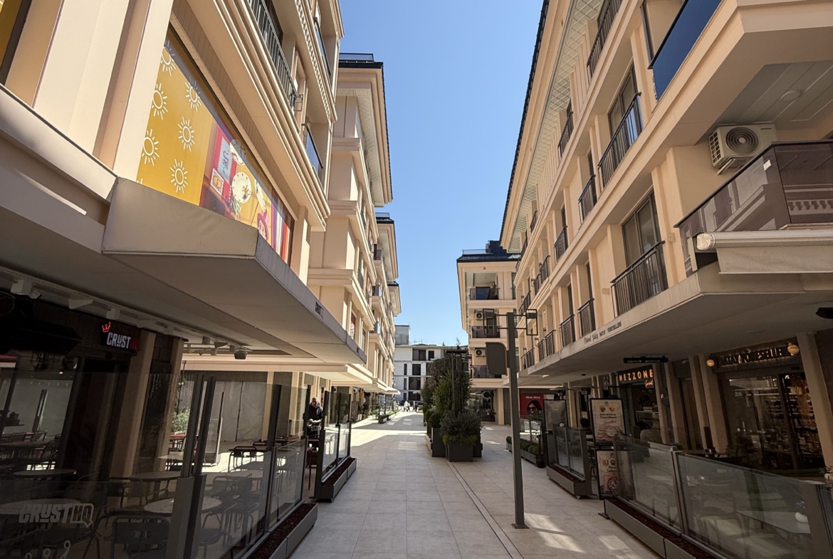 Çengelköy KNC Meydan Avm 5+1 Boğaz Manzaralı Lüks Dubleks Daire