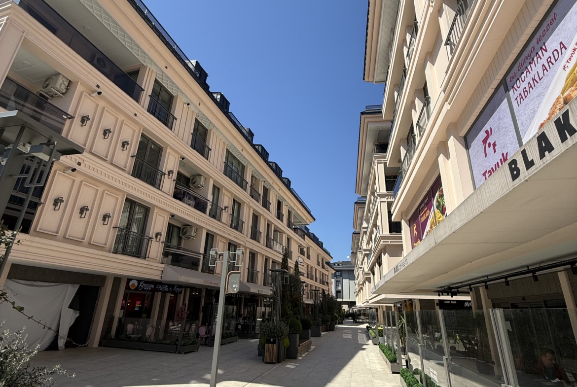 Çengelköy KNC Meydan Avm 5+1 Boğaz Manzaralı Lüks Dubleks Daire