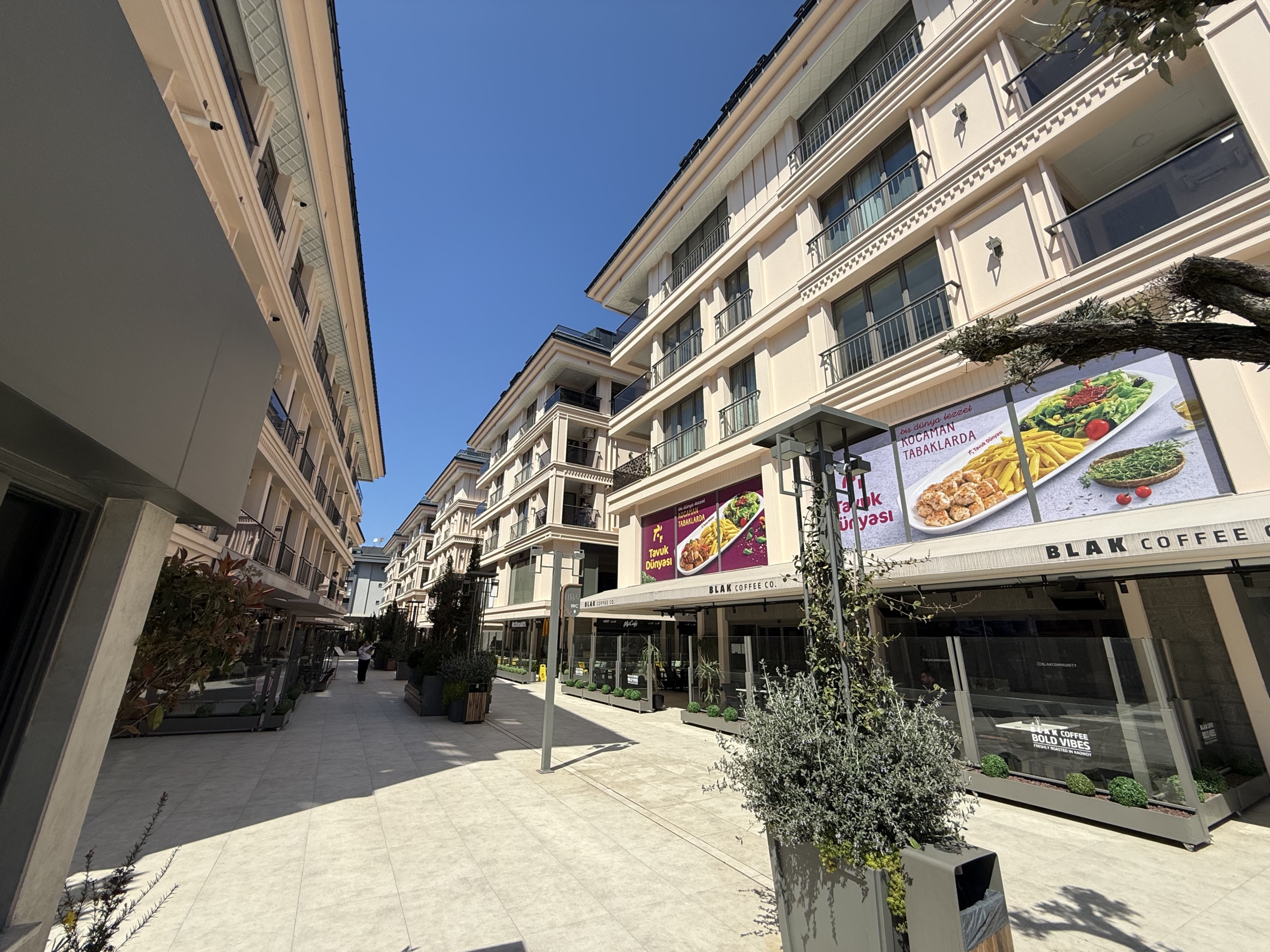 Çengelköy KNC Meydan Avm 5+1 Boğaz Manzaralı Lüks Dubleks Daire
