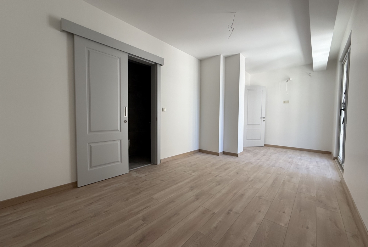 Çengelköy KNC Meydan Avm 5+1 Boğaz Manzaralı Lüks Dubleks Daire