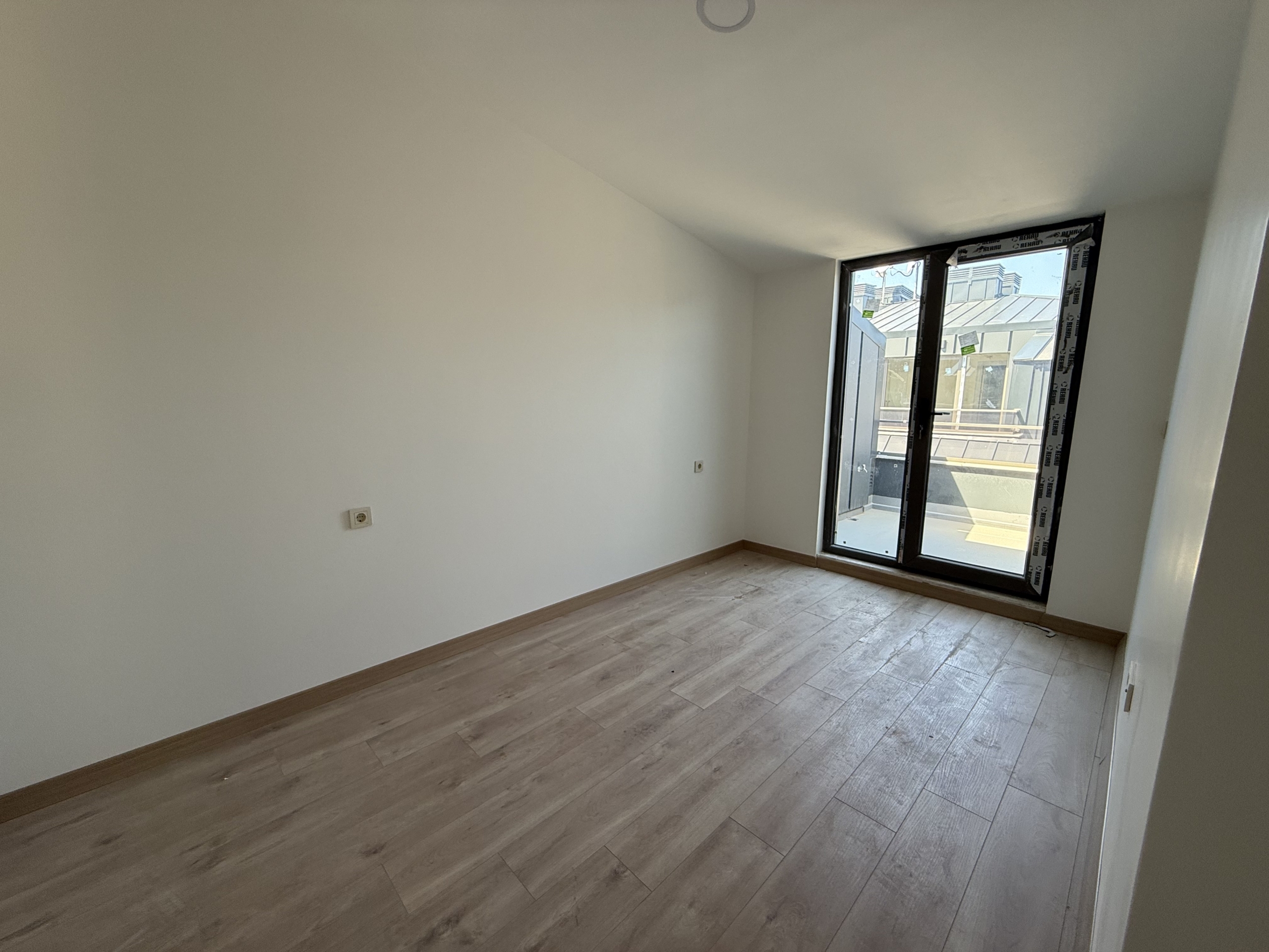 Çengelköy KNC Meydan Avm 5+1 Boğaz Manzaralı Lüks Dubleks Daire